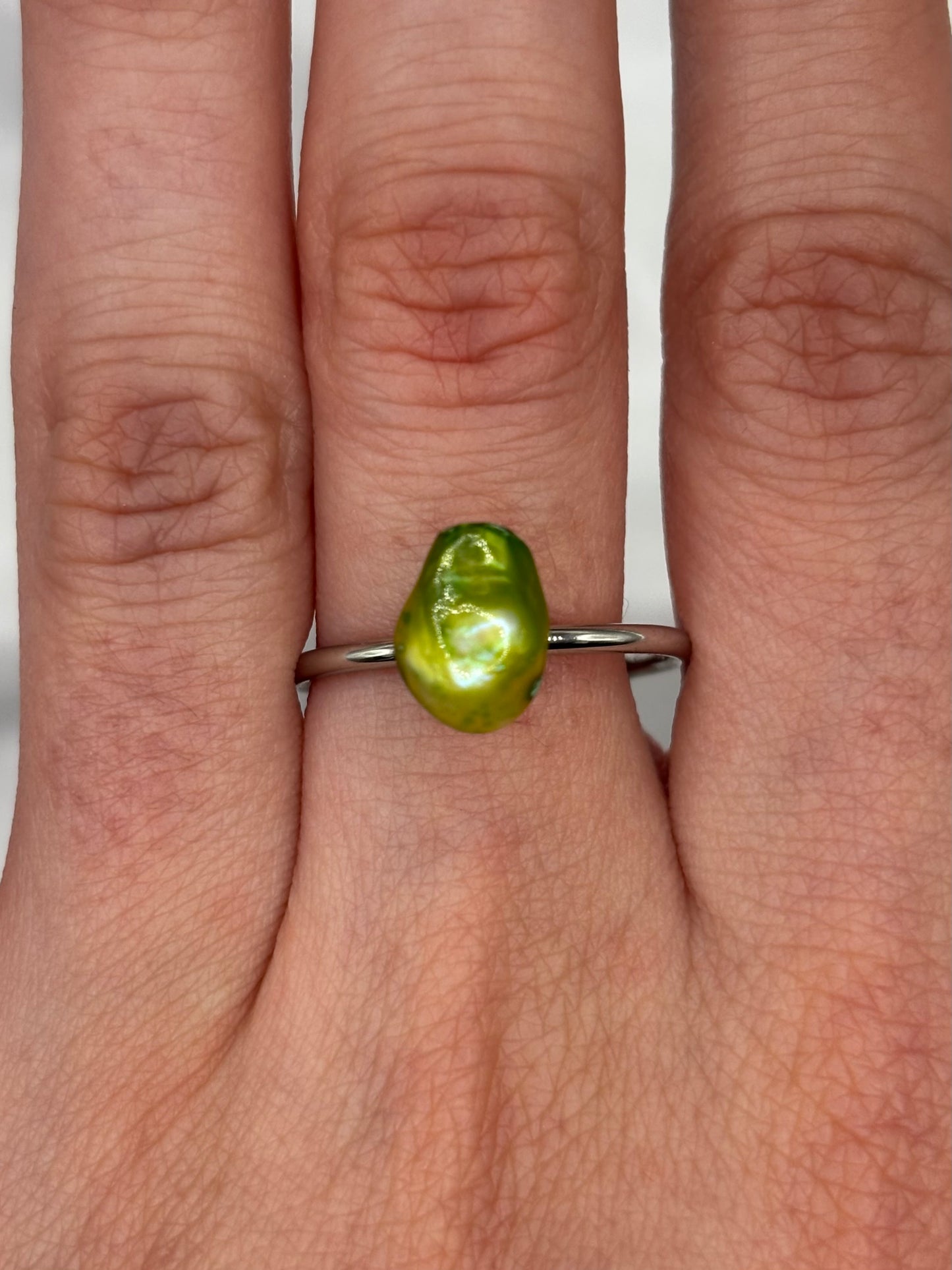Anillo perla verde
